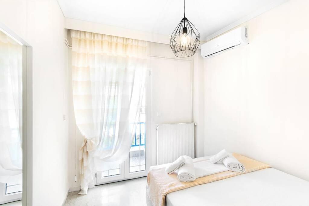 Seafront 2 Bedrooms Apartment Nea Iraklia Ngoại thất bức ảnh
