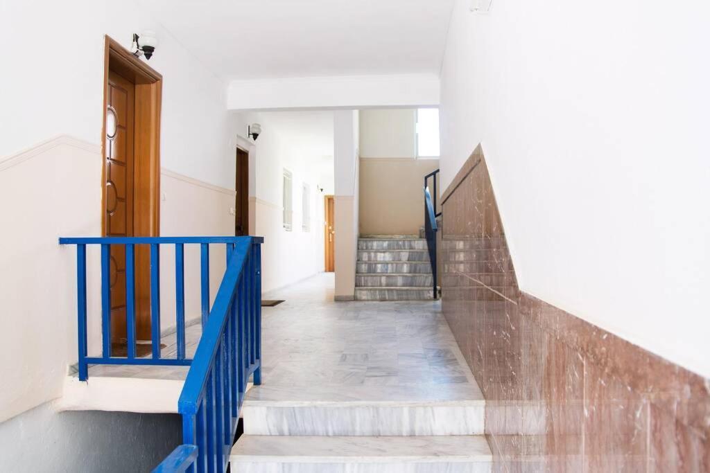 Seafront 2 Bedrooms Apartment Nea Iraklia Ngoại thất bức ảnh